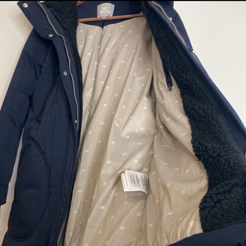 Soia & Kyo Women's Navy Puffer Coat - Picture 10 of 15